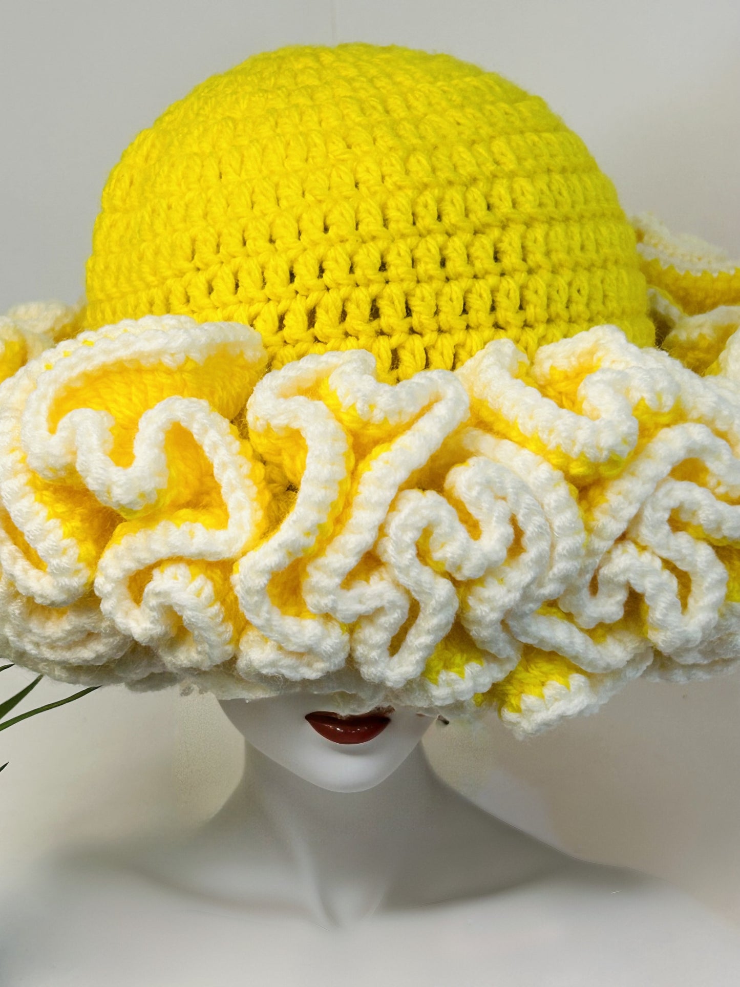 Crochet Ruffle Hat With White Edges